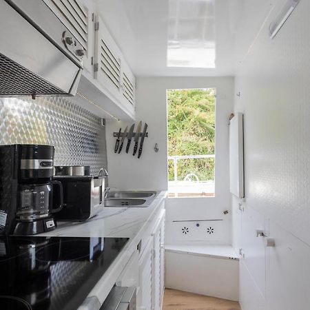 Eucala Motor Yacht Otel Molesey Dış mekan fotoğraf