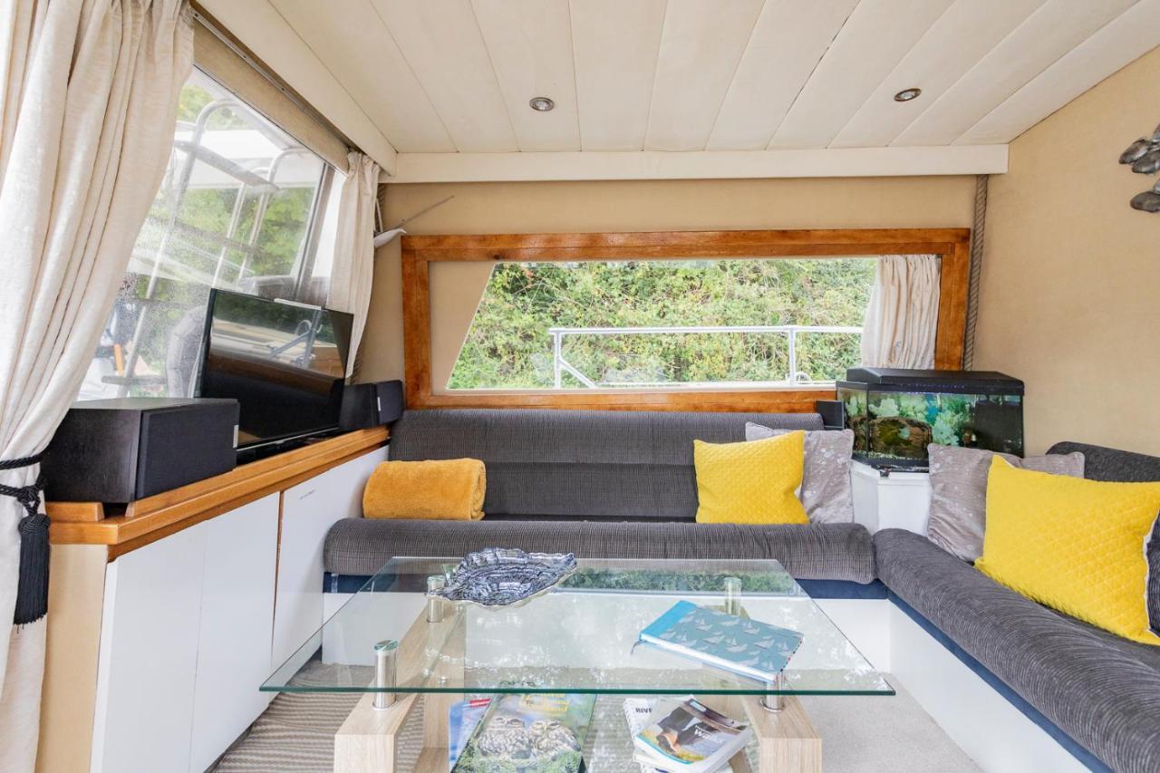 Eucala Motor Yacht Otel Molesey Dış mekan fotoğraf